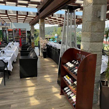 Family Hotel Eterno Tsigov Chark Ngoại thất bức ảnh