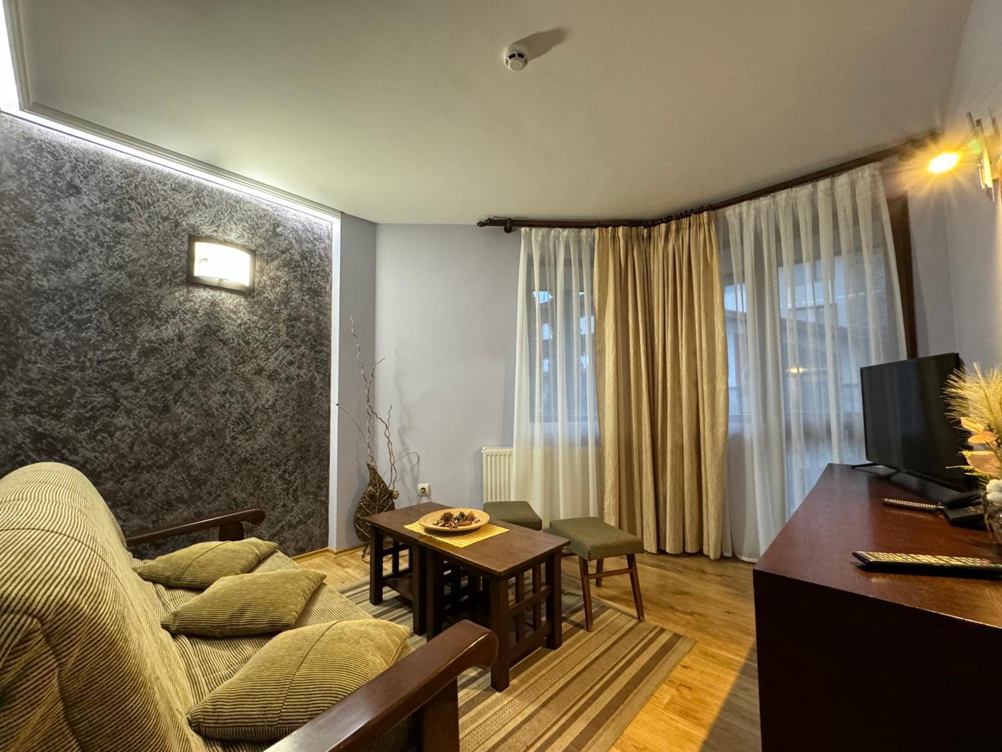 Family Hotel Eterno Tsigov Chark Ngoại thất bức ảnh