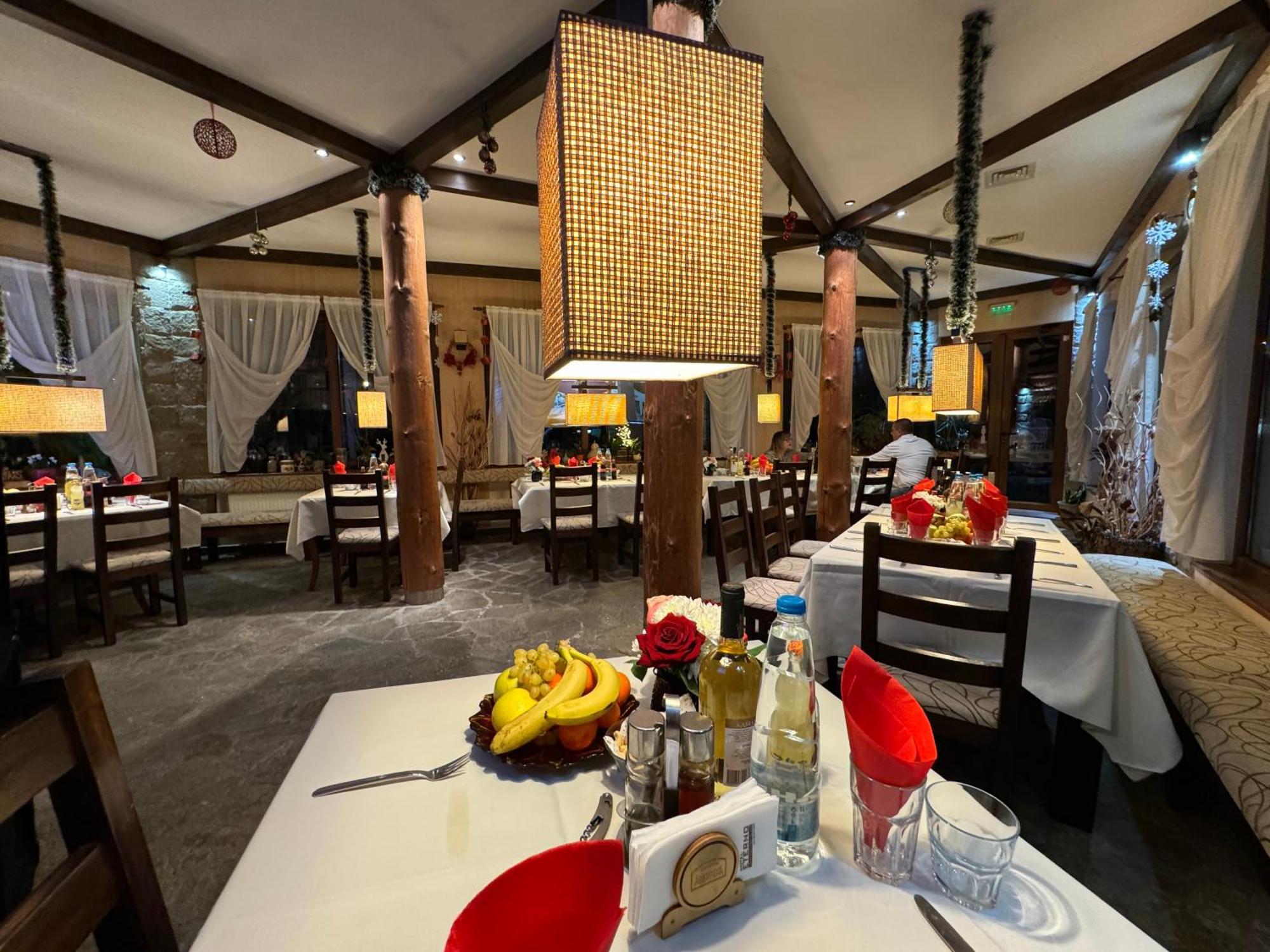 Family Hotel Eterno Tsigov Chark Ngoại thất bức ảnh