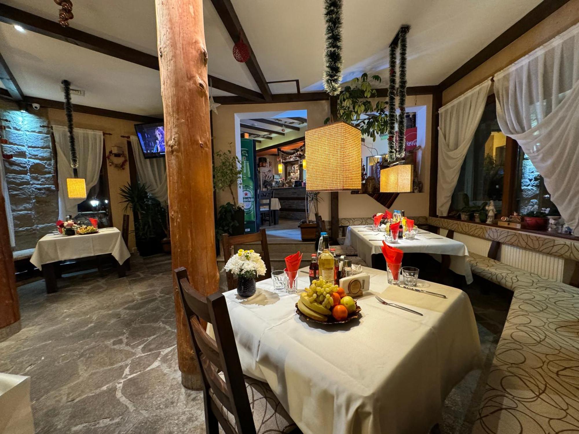 Family Hotel Eterno Tsigov Chark Ngoại thất bức ảnh