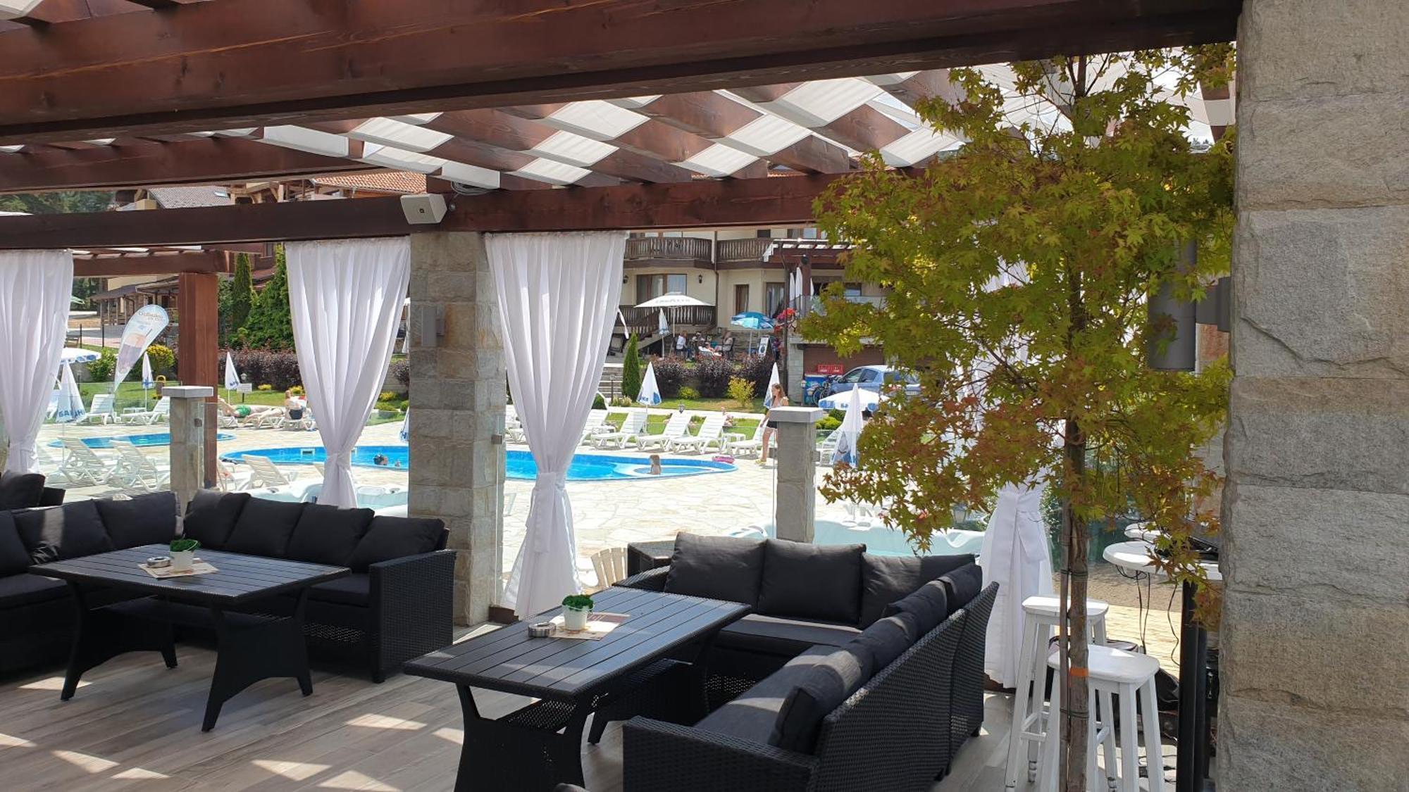 Family Hotel Eterno Tsigov Chark Ngoại thất bức ảnh