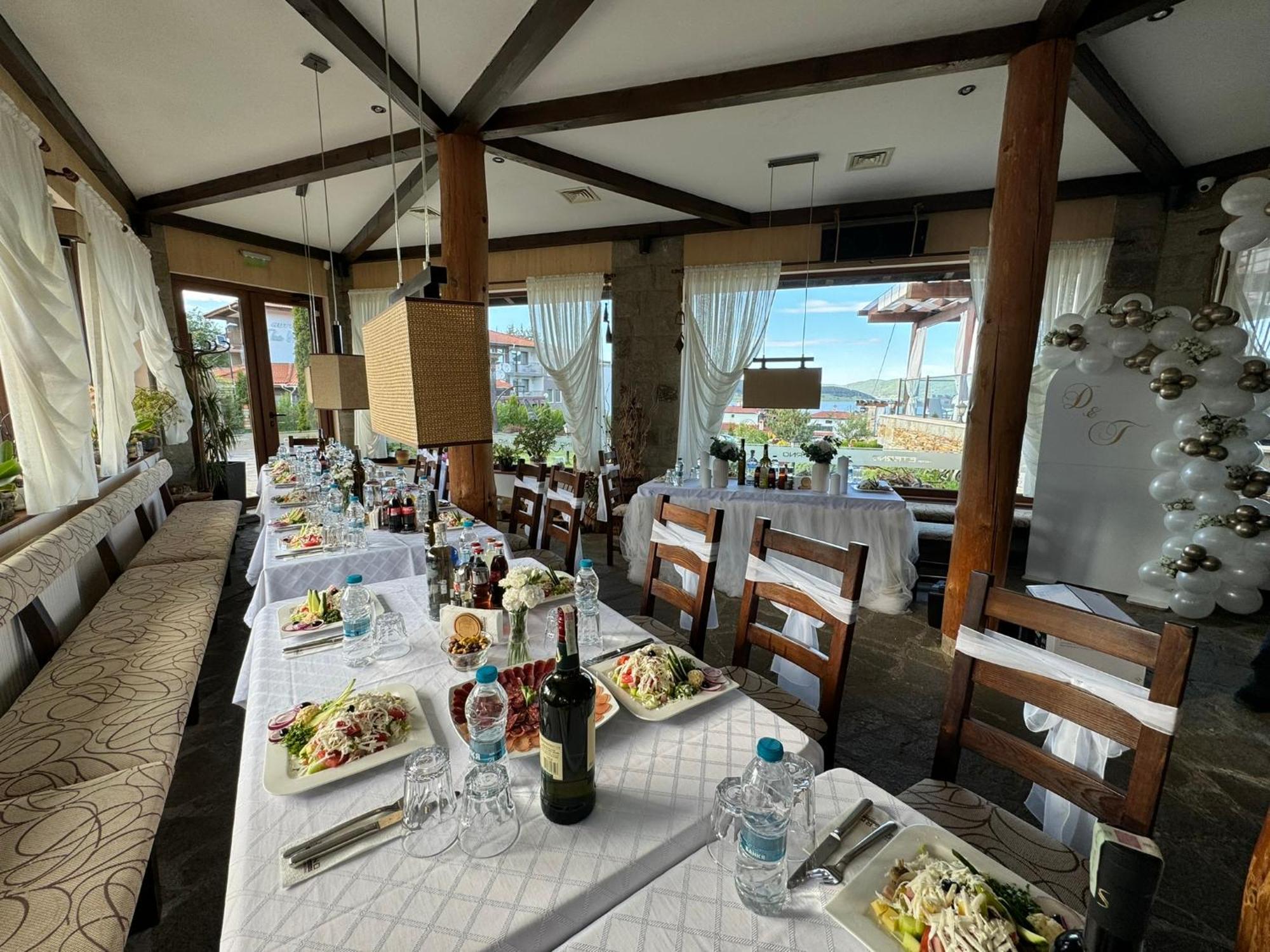 Family Hotel Eterno Tsigov Chark Ngoại thất bức ảnh
