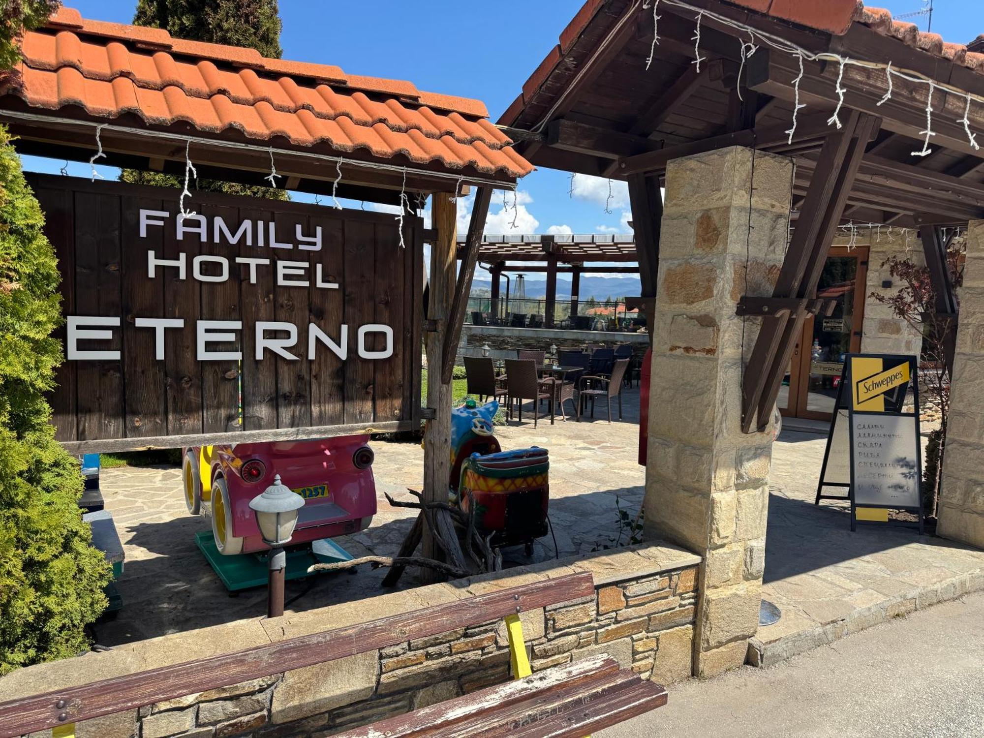 Family Hotel Eterno Tsigov Chark Ngoại thất bức ảnh